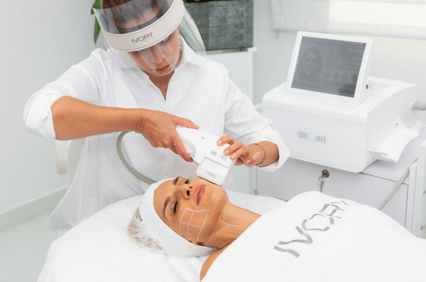 5 Non-surgical, Anti-aging Treatments To Try Today